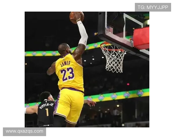 八村塁快攻暴扣阿夫迪亚上篮回击展现华丽配合