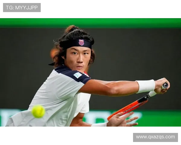 上海网球大师赛男单资格赛首轮激战拉开帷幕选手争夺晋级机会